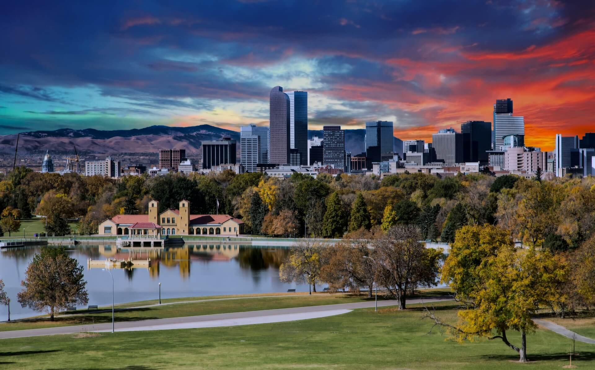 Idealic photo of Denver Colorado with mountains and fall trees